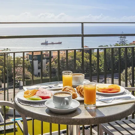 Готель Enotel Magnolia (adults Only) 4*